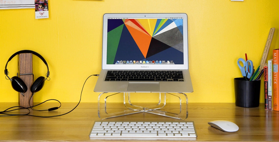 Take your MacBook back to<br>school with GhostStand.